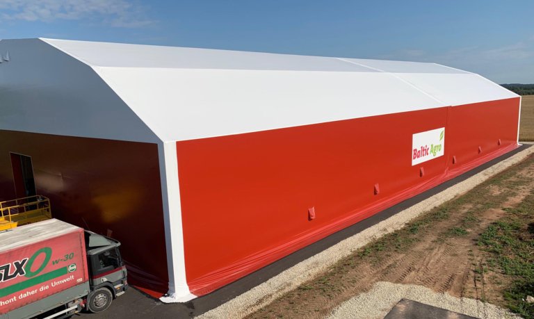 Finest-Hall Factory OÜ toodetud ja paigaldatud PVC hall mõõtudega 40x60m, kõrgusega 7m Silva-Agro OÜ-le.