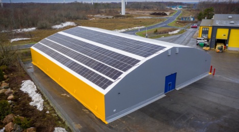 Finest-Hall Factory OÜ toodetud ja paigaldatud päikesepaneelidega PVC hall mõõtudega 35x40 m, kõrgusega 5 m Eesti Kalatootjate Keskühistule.