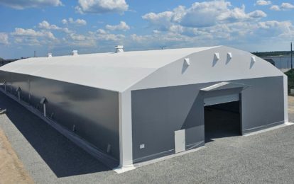 Finest-Halli PVC hall Prantsuse väeosale Tapal