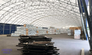 Finest-Hall Factory OÜ toodetud ja paigaldatud 2 PVC halli mõõtudega 40x124m, kõrgusega 6 meetrit ja 40x112m, kõrgusega 6 meetrit Forestwood Agencies CO-le.