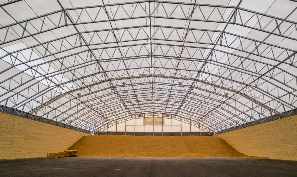 Läbivoolu ventilaatorid PVC hallis